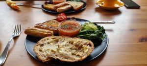 Vegan breakfast at Little Yellow Pig in Chester