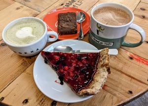 Matcha, mocha, cakes - all vegan and fairly priced at Kitsch Café in Epernay