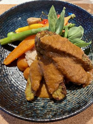Tempeh curry  at Juuls Domburg in Domburg