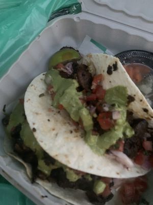 Braised mushroom jackfruit street tacos 🤩  at Hue Cafe & Apothecary in Owings Mills