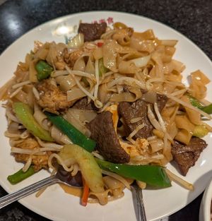 Chow fun (contained beef, chicken, and shrimp) at Chef Kenny's Vegan Dim Sum in Las Vegas