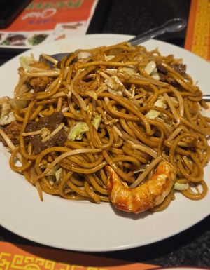 House chow mein at Chef Kenny's Vegan Dim Sum in Las Vegas