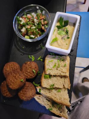 Falafel with hummus and tabbouleh at Darkwood - Craft Beer Garden Imaimoze in Mostar