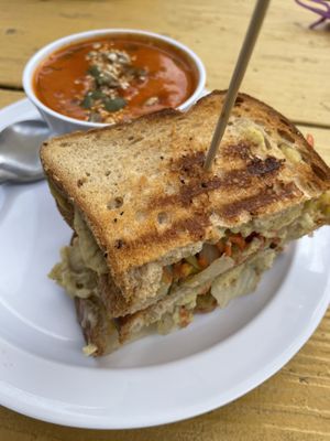 grilled cheese sandwich with tomato soup - delicious  #Veganuary at Whyld's Vegan Kitchen in Austin