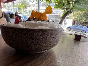 Creme de maracujá com tâmaras  at Camelia Ododo in Sao Paulo