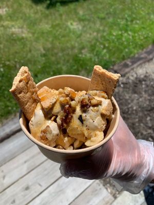 Vermont Awakening Vegan Sundae with cold brew dairy free ice cream, topped with graham crackers, chopped walnuts and pure Vermont maple syrup at Conscious Cravings VT in Quechee