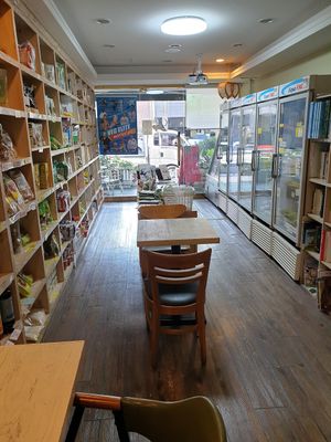 store at Loving Hut Gangnam-gu - 러빙헛 in Seoul