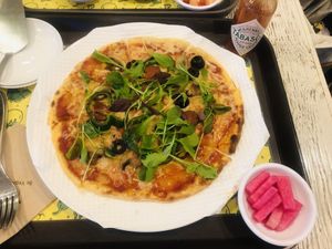 Vegan Pizza 💚  at Loving Hut Gangnam-gu - 러빙헛 in Seoul