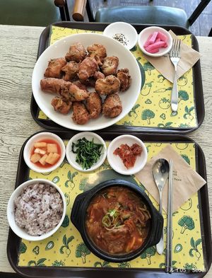  at Loving Hut Gangnam-gu - 러빙헛 in Seoul