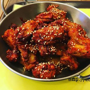 Spicy chicken  at Loving Hut Gangnam-gu - 러빙헛 in Seoul