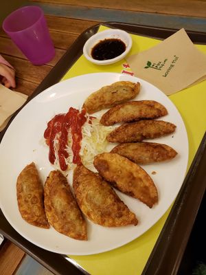 Dumplings at Loving Hut Gangnam-gu - 러빙헛 in Seoul
