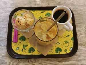 코코넛 바닐라 젤라또, 흑당 라떼, 아메리카노 at Loving Hut Gangnam-gu - 러빙헛 in Seoul