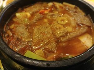 비건 콩불 뚝배기 at Loving Hut Gangnam-gu - 러빙헛 in Seoul