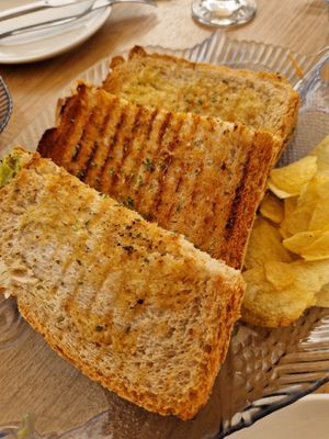 Grilled sandwich at Sabor'art Café in Nazare