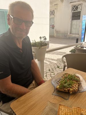   at Sabor'art Café in Nazare