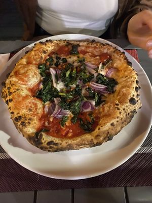 Pesto pizza at Pizzeria Famosa in Jersey