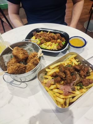 Wings, loaded fries and Mac and cheese at No Frickin Chicken in Worcester