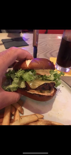 Beanburger with “cheese”  at Hoogste Tijd in Eindhoven