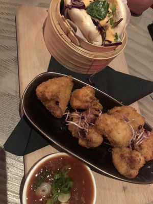 Bao bun & cauliflower fritters at Hoogste Tijd in Eindhoven