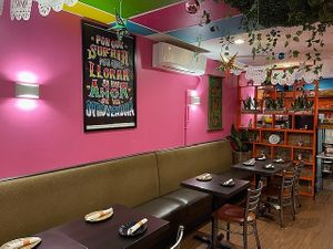 inside at Quinoa in Doylestown