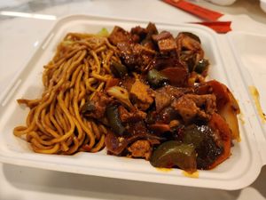 Lo Mein and Spicey Tofu at ATL - Asian Chao - Concourse B in College Park