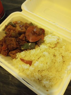 Spicy tofu and steamed rice at ATL - Asian Chao - Concourse B in College Park