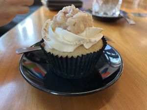 vegan cupcake   at INTRO in Karlsruhe