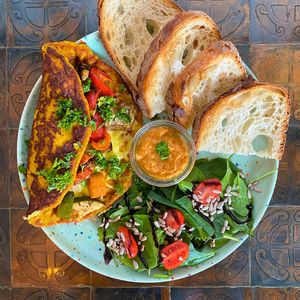 Unser Nom-Lett mit Grillgemüse und optionalem veganen Kääse! at INTRO in Karlsruhe