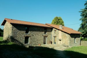 Front side of our home at L'Autre Ferme in Cherves-chatelars