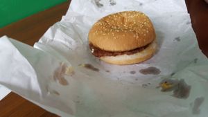 Cheeseburger at Vegan Shack - Piccadilly Gardens in Manchester