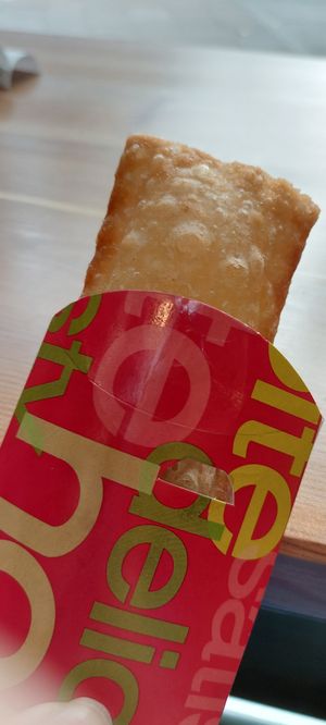 Apple pie at Vegan Shack - Piccadilly Gardens in Manchester