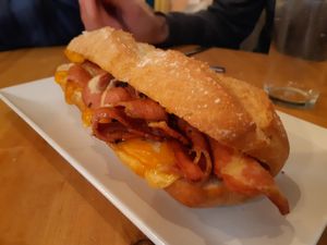 Vacon and cheese sandwich at La Pajareria in Madrid