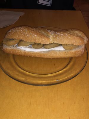 Bocadillo de calamares plantbased buenísimo!  at La Pajareria in Madrid