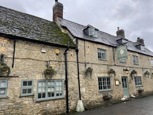 Pub   at The Lion at Wendlebury in Bicester