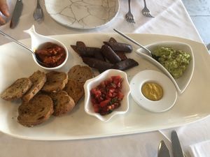 Vegan starter platter at Kod Kapetana in Hvar