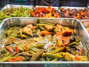 Dishes available at Nature Vegetarian Delights 大自然素食 - Bukit Purmei in Central Singapore