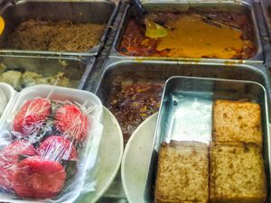 Dishes available at Nature Vegetarian Delights 大自然素食 - Bukit Purmei in Central Singapore