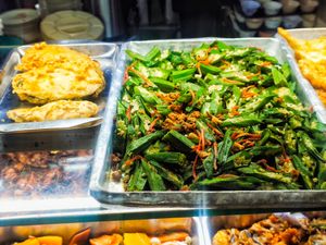 Dishes available at Nature Vegetarian Delights 大自然素食 - Bukit Purmei in Central Singapore