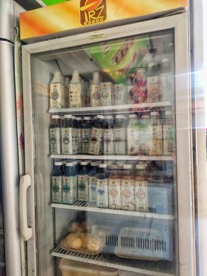 Drinks at Nature Vegetarian Delights 大自然素食 - Bukit Purmei in Central Singapore