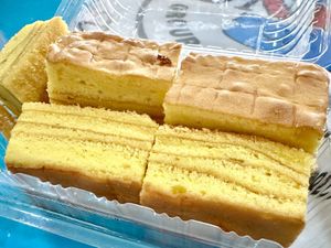  👍🏻 Layered cake. Was told it’s vegan.   at Nature Vegetarian Delights 大自然素食 - Bukit Purmei in Central Singapore