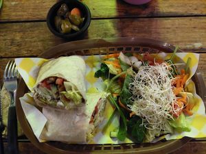 Loved the Milanese wrap and the no-chicken wings #Veganuary at Crush in Merida