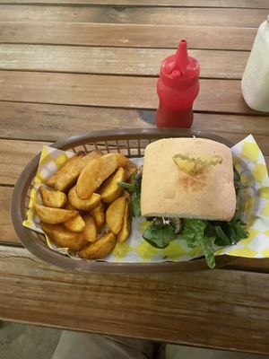 Burger  at Crush in Merida