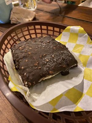 Snickers cake  at Crush in Merida