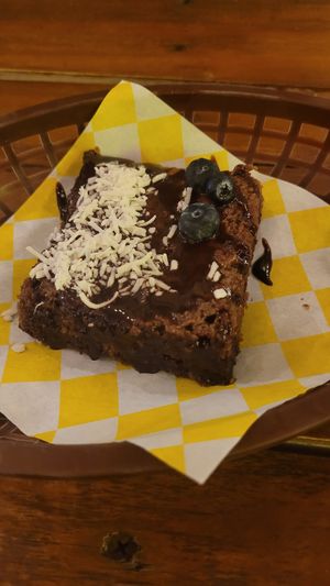 Brownie at Crush in Merida