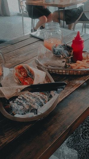 Deliciosos wraps at Crush in Merida