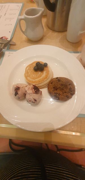 Vegan pancakes, Soy ice cream and vegan cookies at Wynn Hotel - The Buffet in Las Vegas