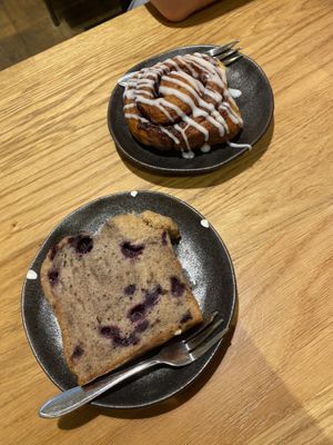 Blueberry cake and cinnamon roll   at Buno Coffee in Amsterdam