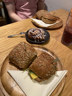  Vegan avocado sandwich   at Buno Coffee in Amsterdam