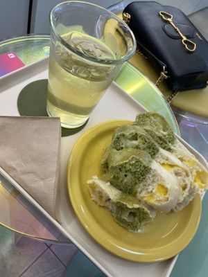 Bread with vegan mozzarella and cheddar cheese filling  at Vegan Veganing in Seoul