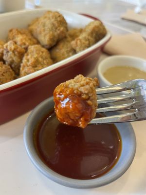 Amazing sauce - but too little amount. 2-3 times the amount please   at Vegan Veganing in Seoul